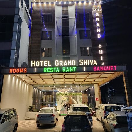 Oaktel Hotel Grand Shiva Near Ganga Ghat Харідвар Екстер'єр фото