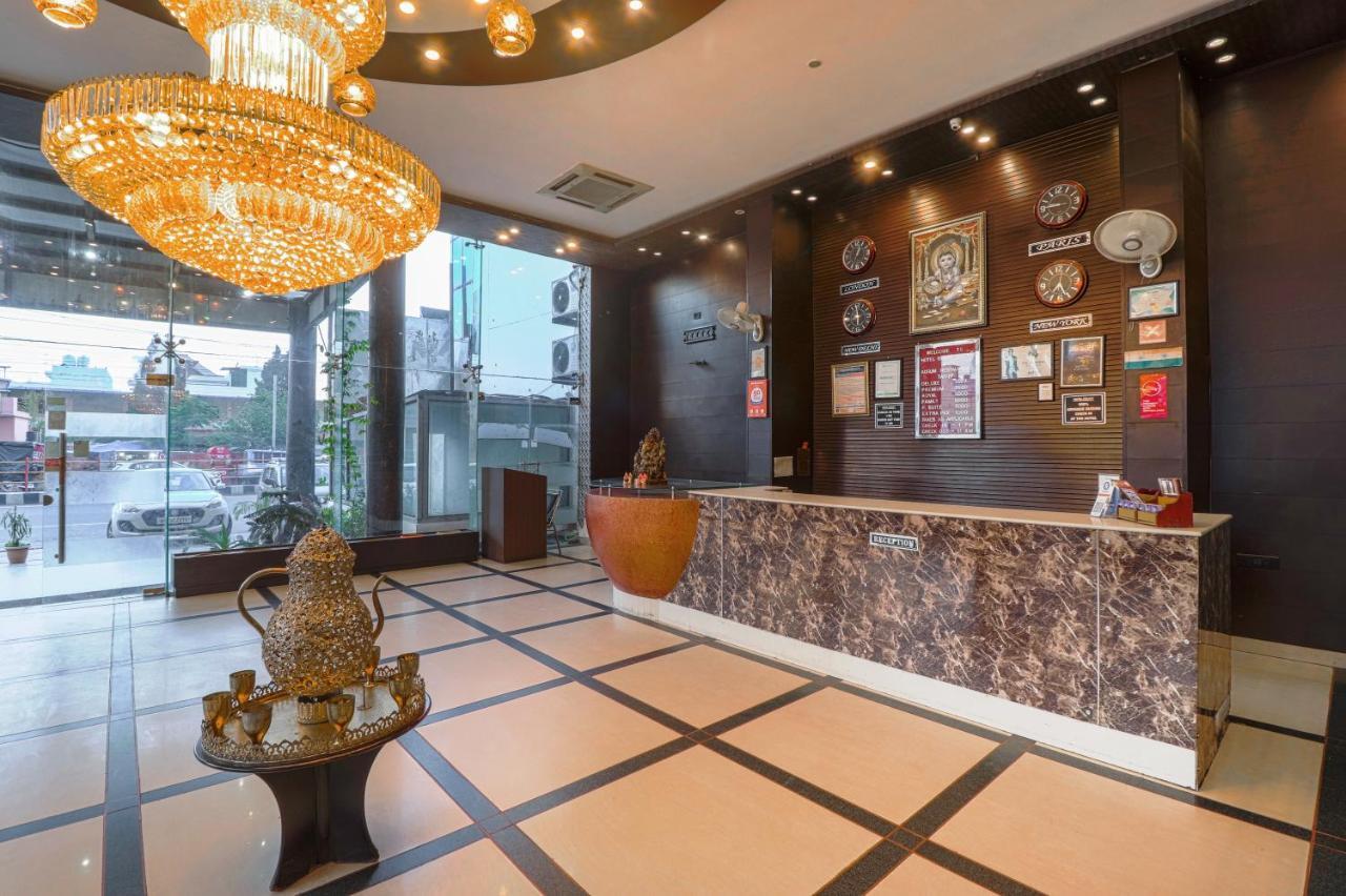 Oaktel Hotel Grand Shiva Near Ganga Ghat Харідвар Екстер'єр фото