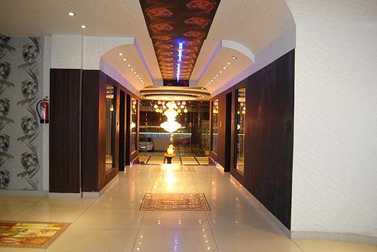 Oaktel Hotel Grand Shiva Near Ganga Ghat Харідвар Екстер'єр фото