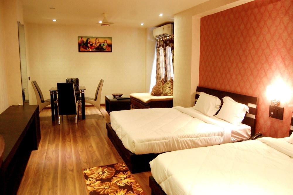 Oaktel Hotel Grand Shiva Near Ganga Ghat Харідвар Екстер'єр фото